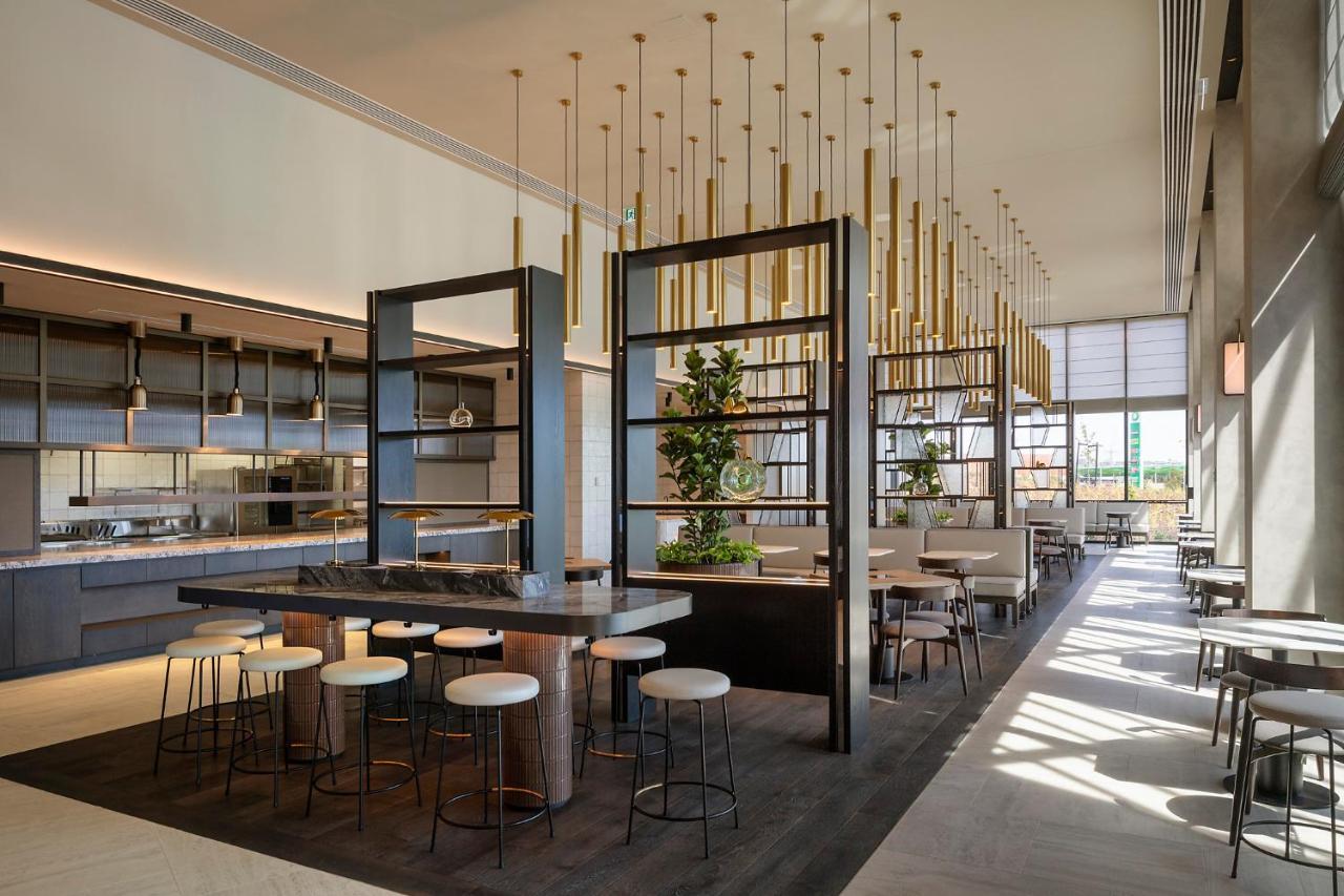 Hyatt Place Melbourne Caribbean Park Scoresby ภายนอก รูปภาพ