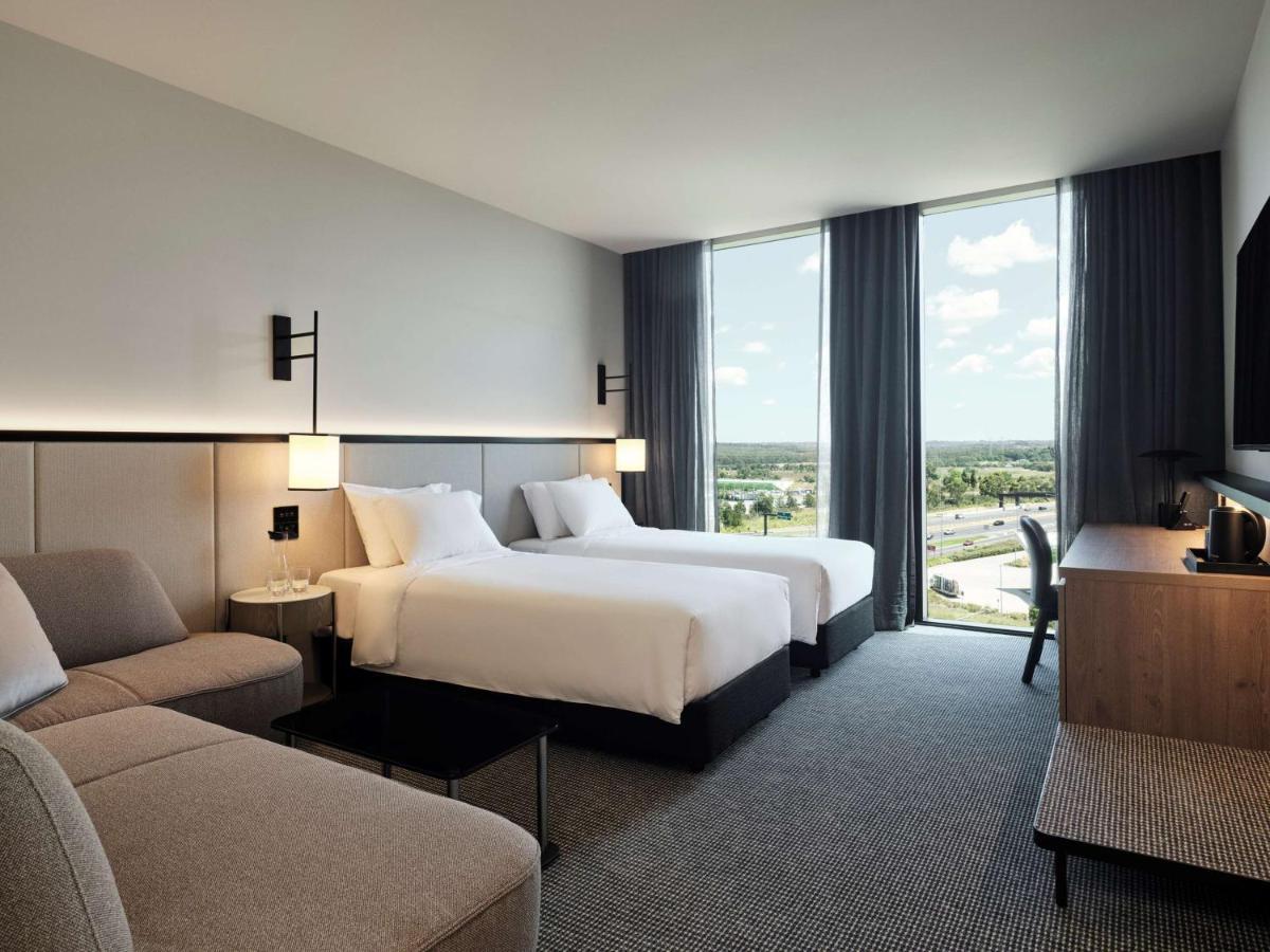 Hyatt Place Melbourne Caribbean Park Scoresby ภายนอก รูปภาพ