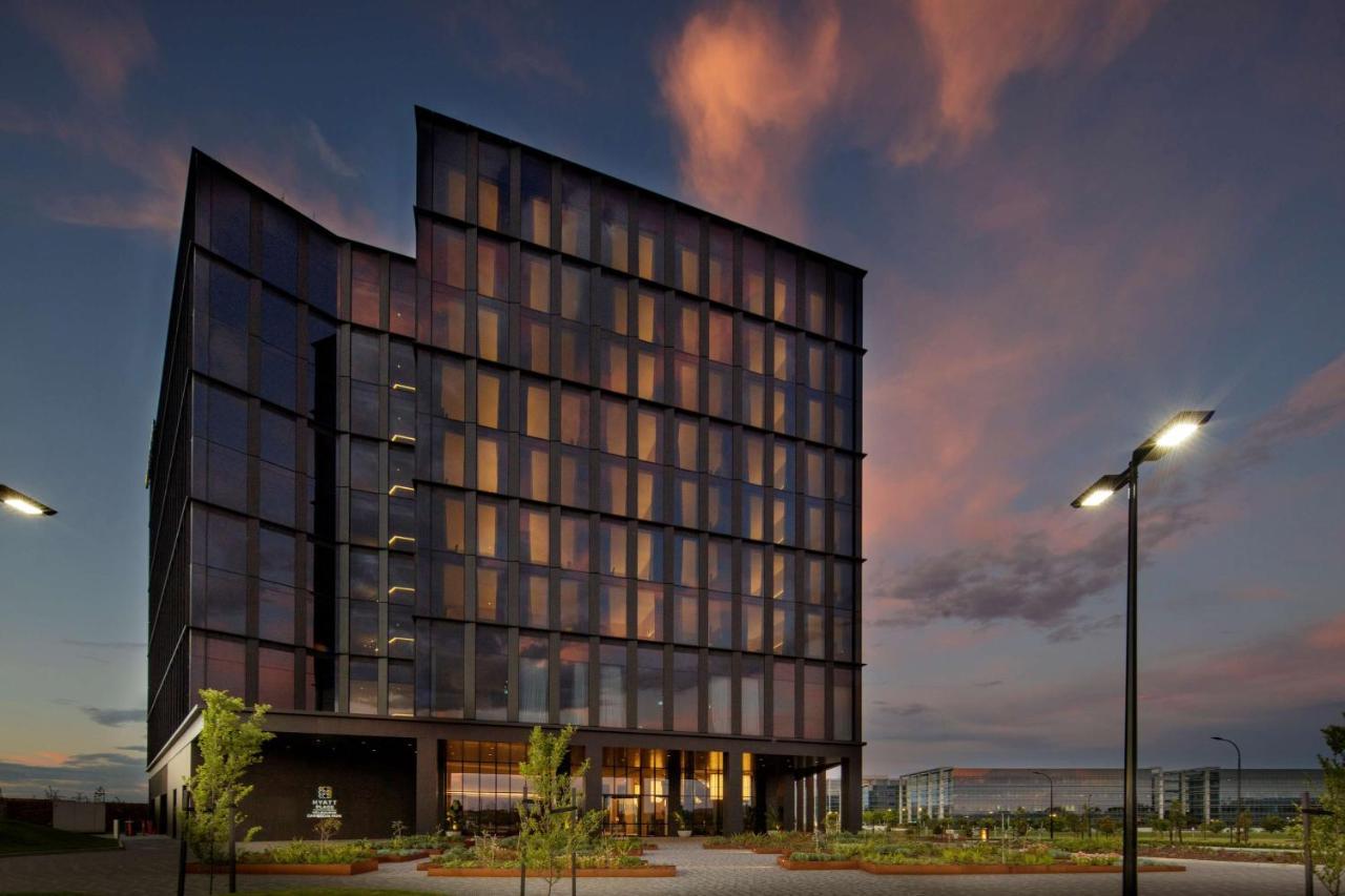 Hyatt Place Melbourne Caribbean Park Scoresby ภายนอก รูปภาพ