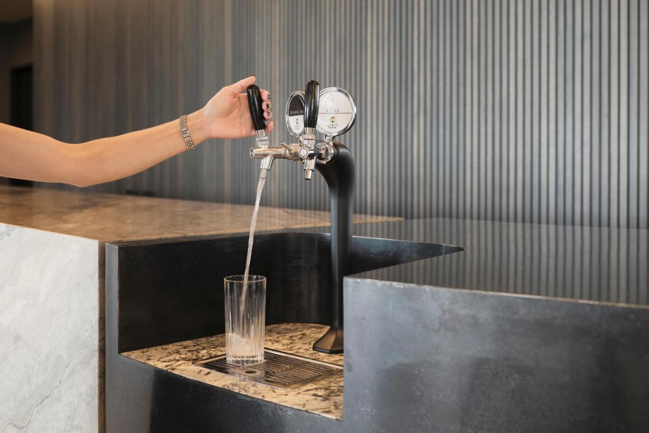 Hyatt Place Melbourne Caribbean Park Scoresby ภายนอก รูปภาพ
